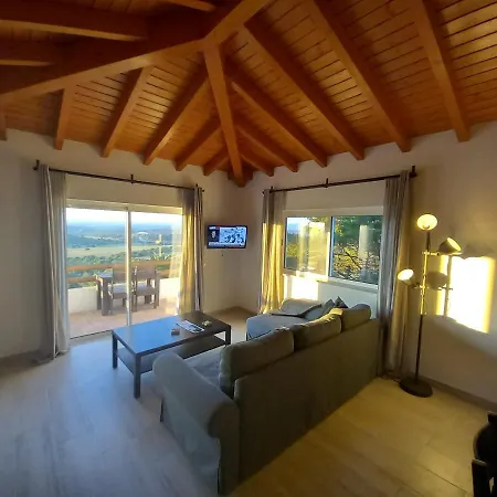 Carlos - Penthouse - Belch1952 Λάγος
